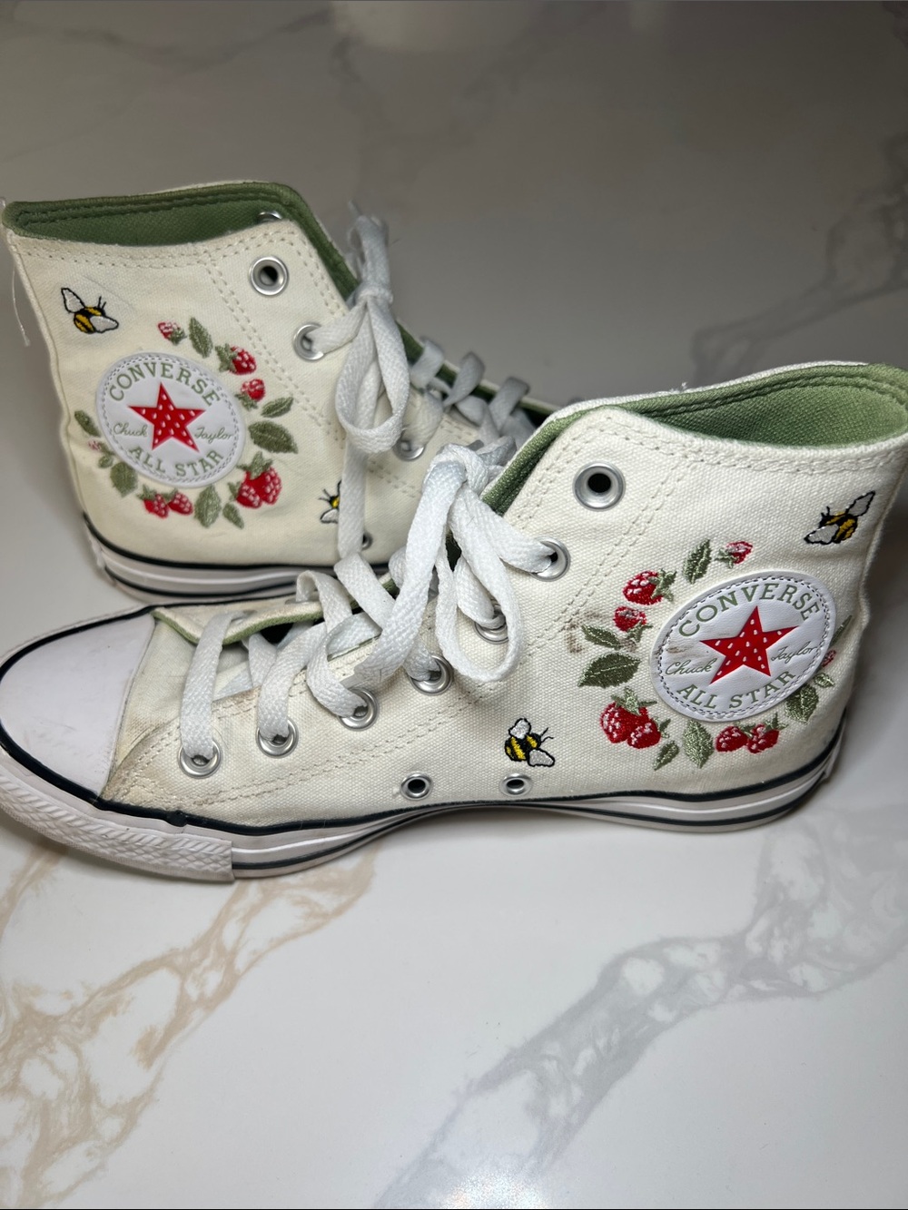 Converse High-Top “Berries & Bees” Sneakers - Cream - Picture 5 of 9
